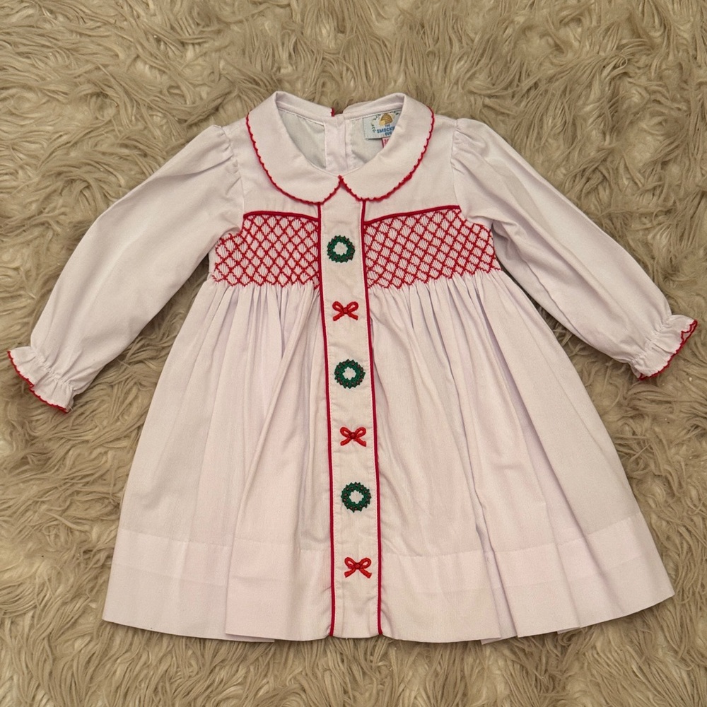 The Smocking Bug Smocked Wreath and Bow Dress Size 24M